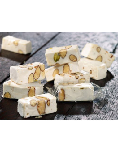 TURRON BLANCO CON PISTACHOS KG