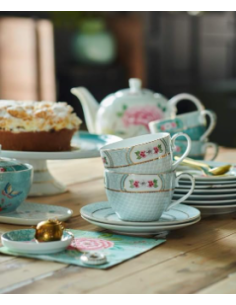 TAZA BLUSHING BIRDS WHITE 145 ML PIP STUDIO 2
